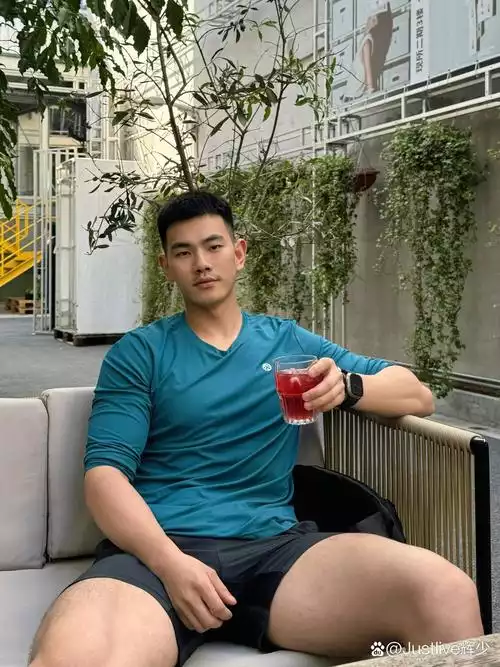 刘云飞
